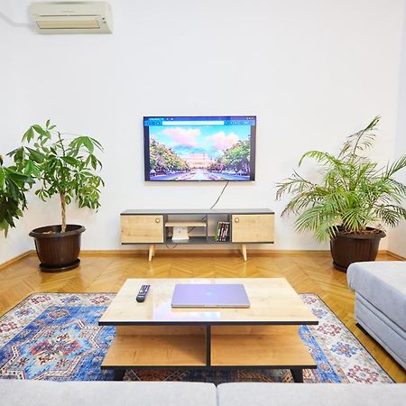 Caragiale Apartment บูคาเรสต์ ภายนอก รูปภาพ