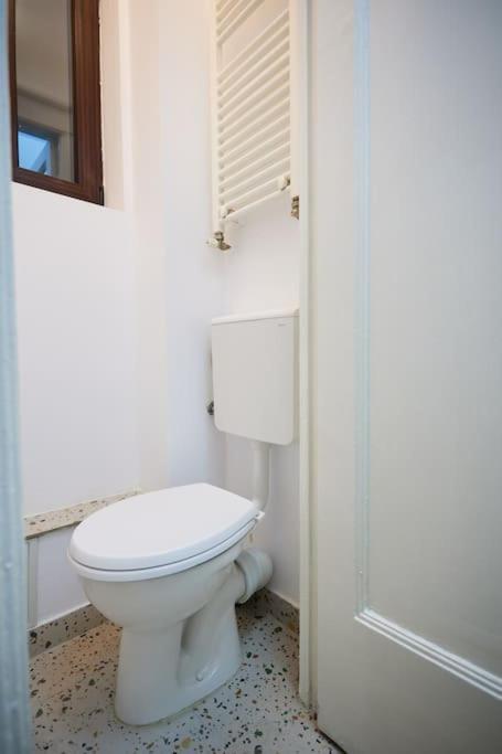 Caragiale Apartment บูคาเรสต์ ภายนอก รูปภาพ
