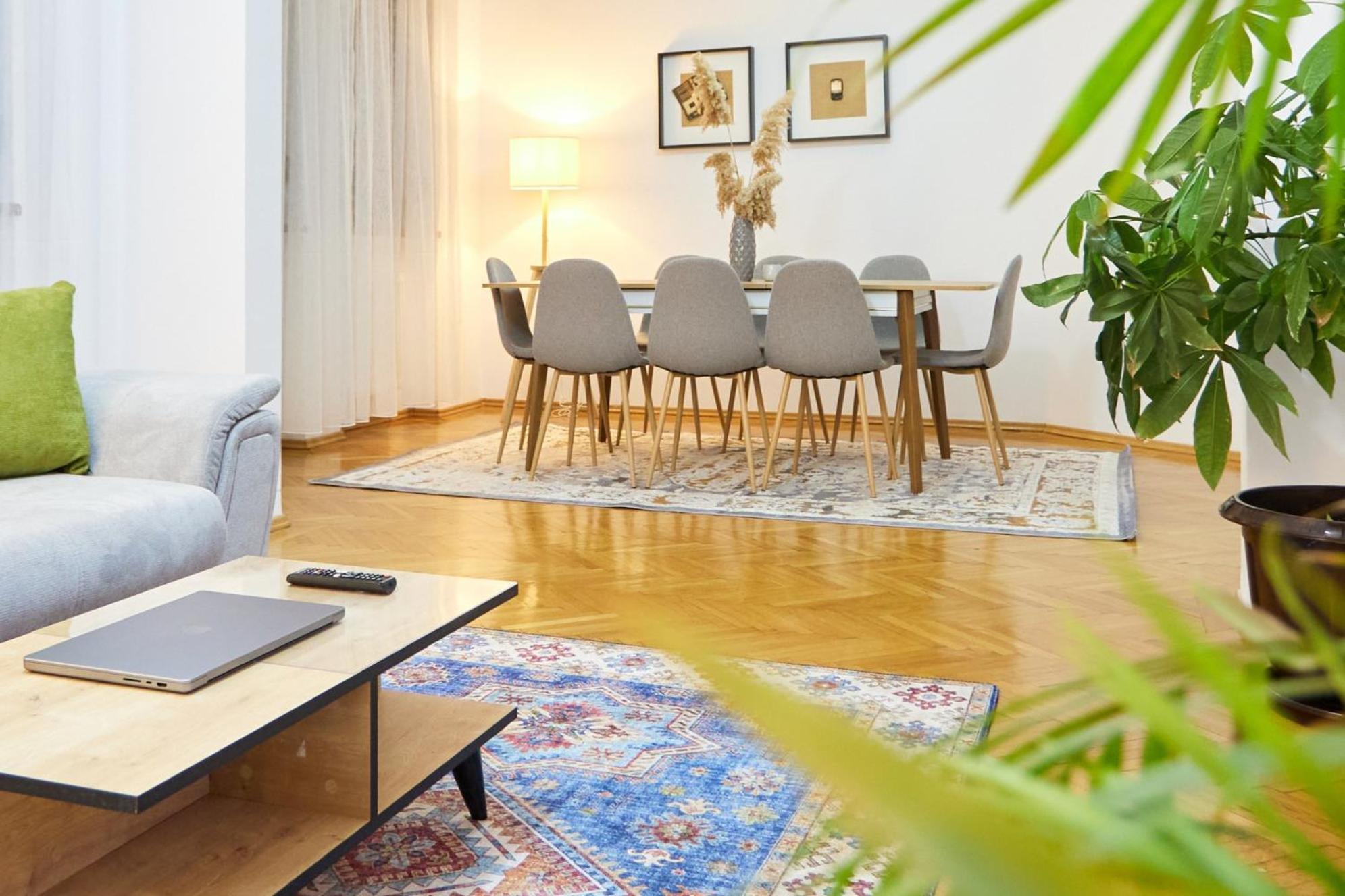 Caragiale Apartment บูคาเรสต์ ภายนอก รูปภาพ